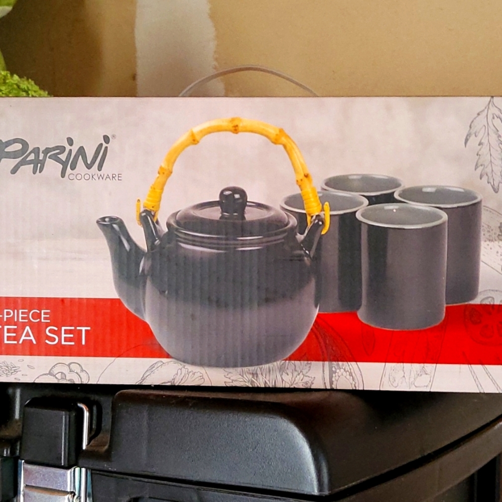 5 piece Tea Set